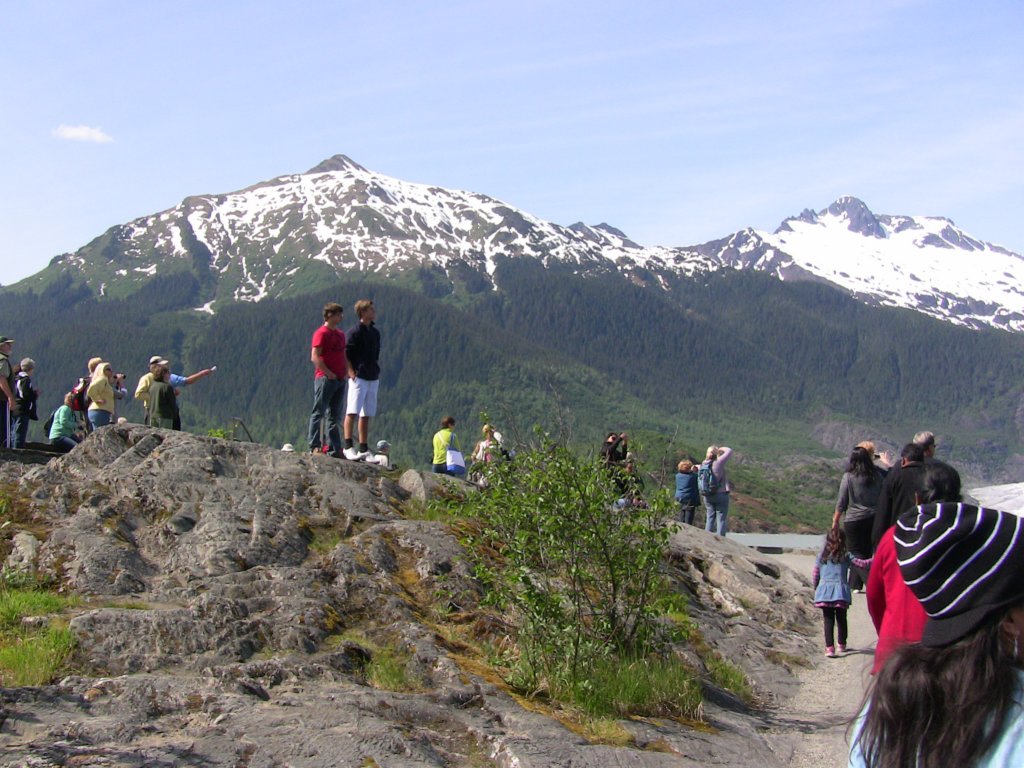 rueandmickatmendenhallglacier.jpg