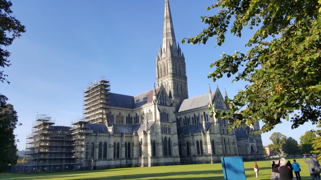 salisburycathedral2.jpg